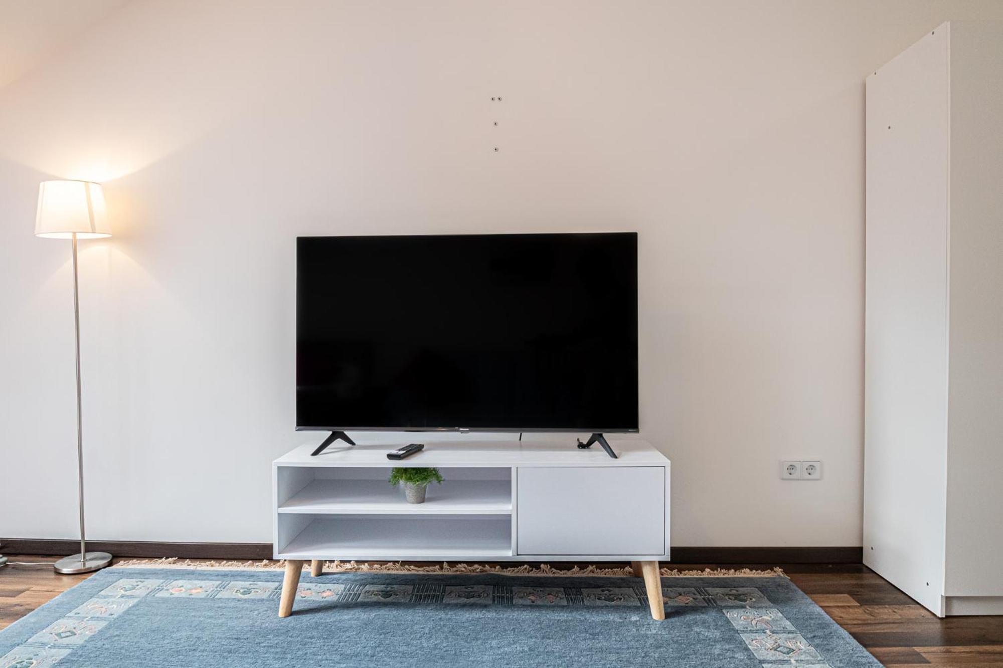 Airy Attic Apt.: Stylish Studio At Penzing Area 비엔나 외부 사진